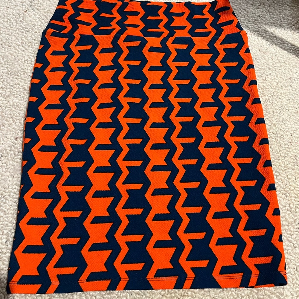 LulaRoe cassie pencil skirt. Excellent condition. Orange with teal detail